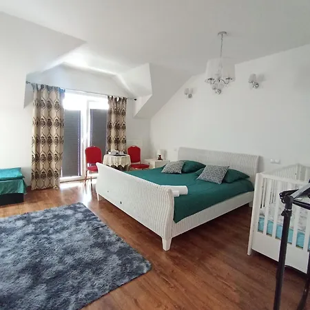 Varzob Πανσιόν