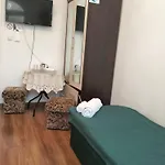 Гостевой дом Varzob Варшава