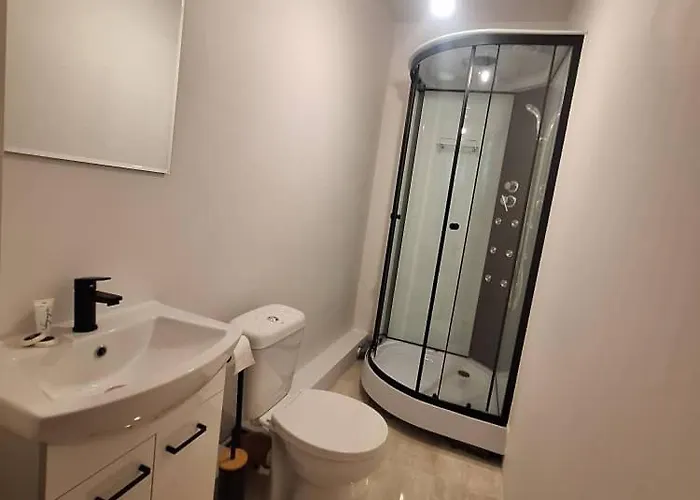 Varzob Affittacamere *