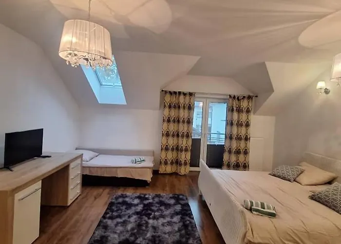 Affittacamere Varzob Varsavia