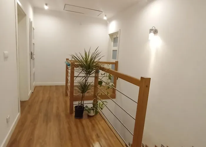 Varzob Affittacamere Varsavia