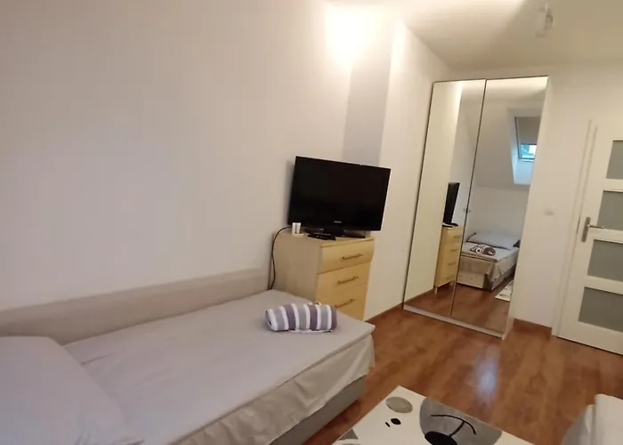 Varzob Affittacamere *